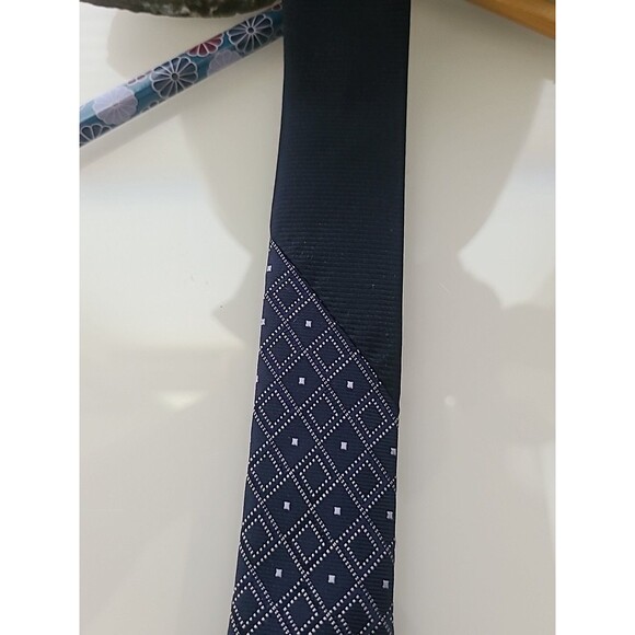 Tommy Hilfiger Mens Repp Imported Silk Classic Graphic Vintage Neck Tie Work - Picture 9 of 9